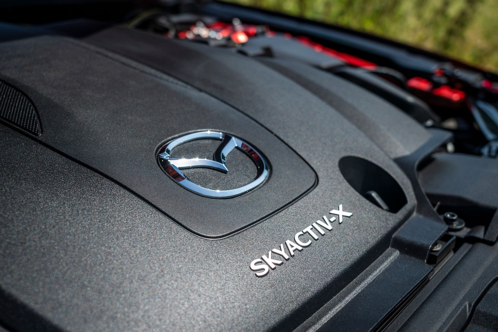  Mazda3 comienza a usar motor Skyactiv-X sin bujías
