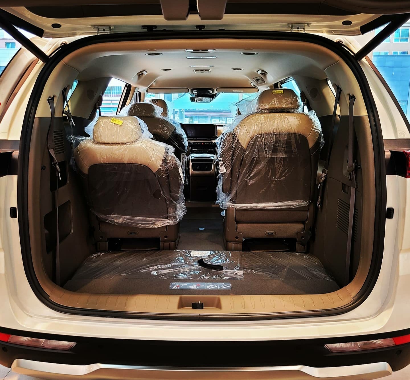 Chi Tiết Kia Sedona 2021 Cấu Hình 9 Chỗ Ngồi Dành Cho Gia Đình
