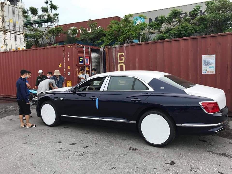 Lý giải nguồn gốc logo xe Bentley và lịch sử hình thành thương hiệu baoloixecom