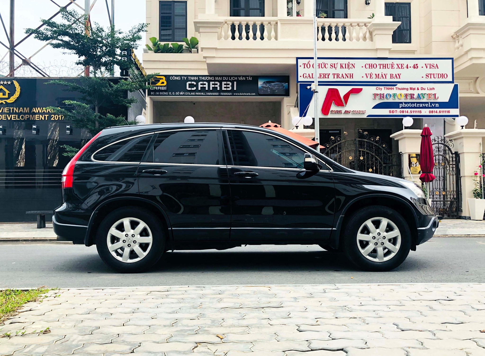 Honda CRV 10 năm tuổi giá hơn 400 triệu đồng tại Việt Nam