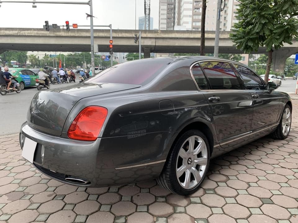 Hà Nội Bentley Mulsanne cũ được rao bán với giá 57 tỷ đồng