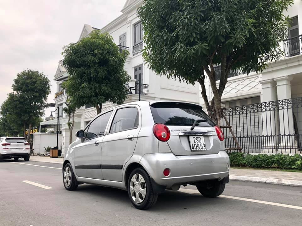 Chevrolet Spark Van cũ  xe 2 chỗ giá rẻ tại Việt Nam