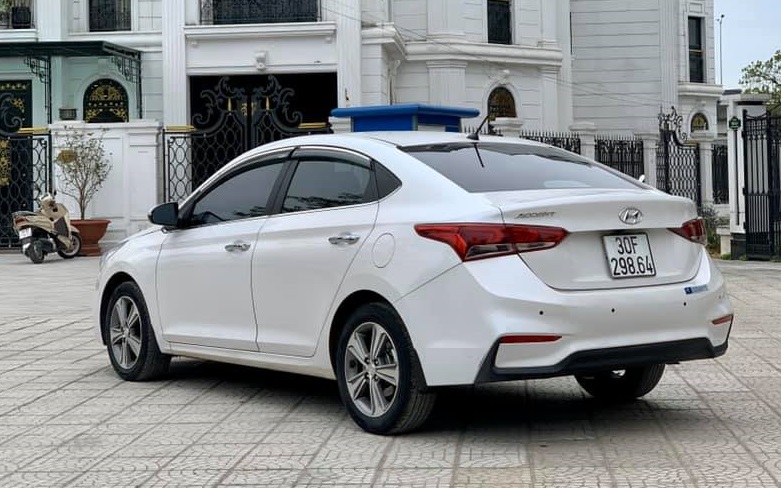 Hyundai Accent Cũ Xuống Giá Vì Bản Mới Ra Mắt