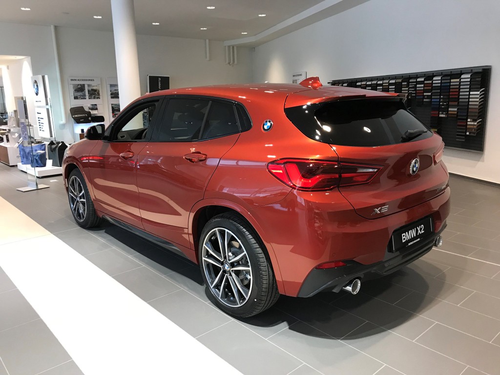 BMW X2 2023 giá lăn bánh đánh giá xe ưu đãi 022023  Giaxehoivn