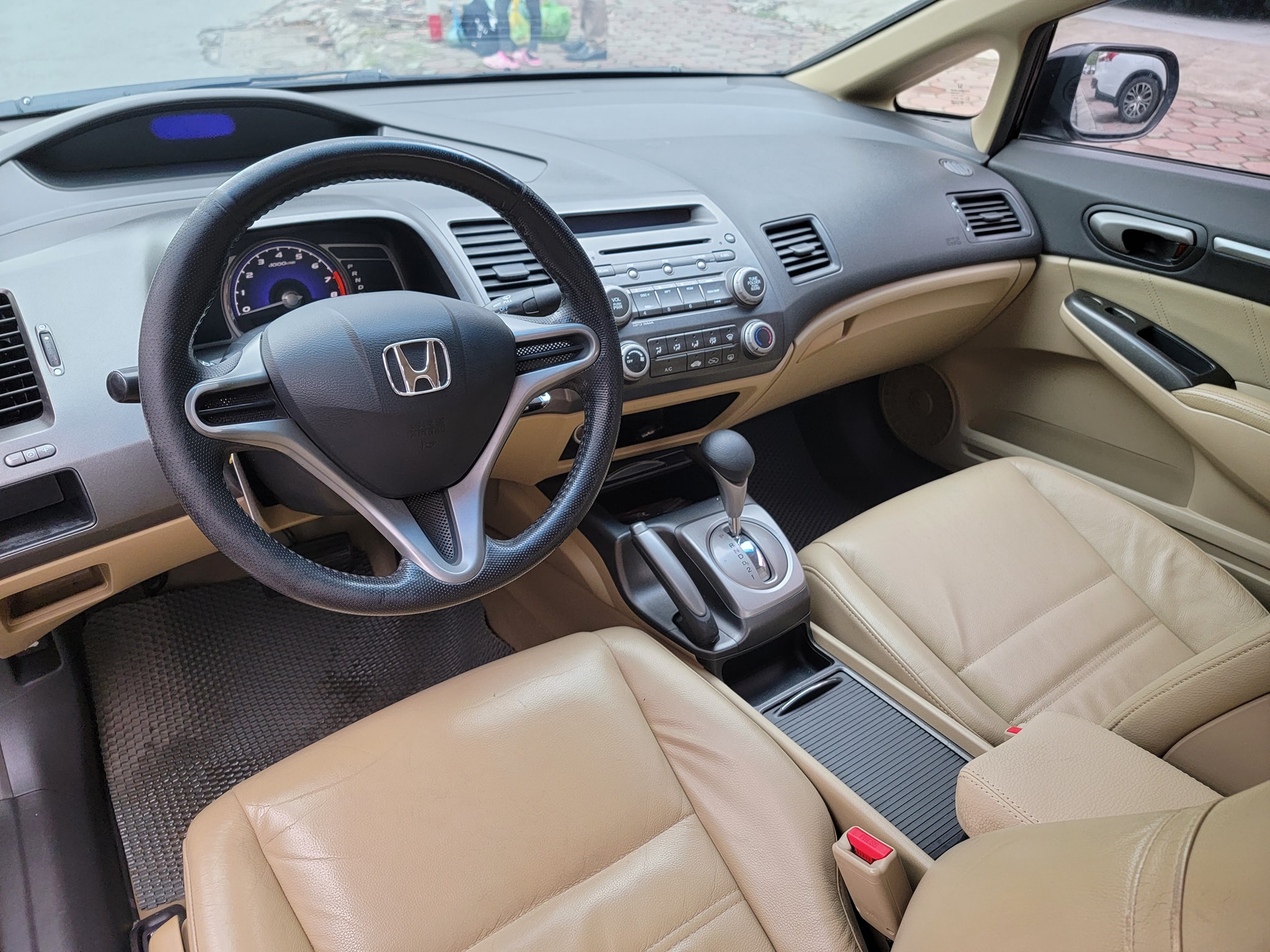 2009 Honda Civic Sedan Interior Photos  CarBuzz