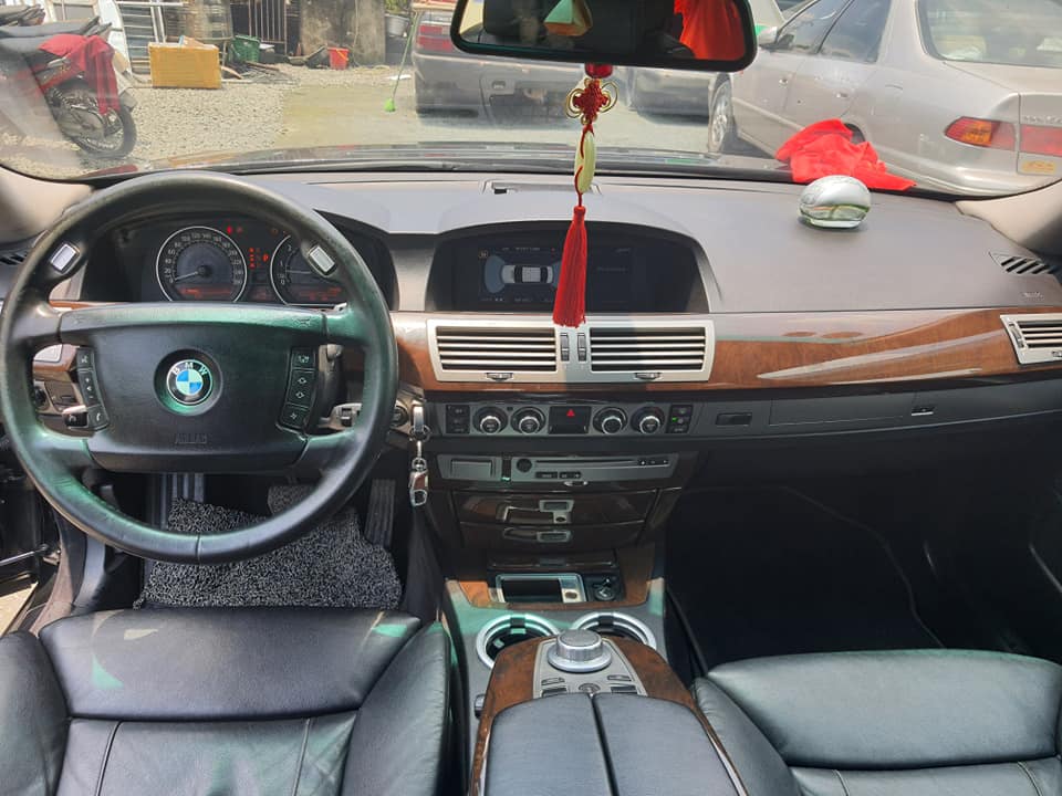 Xe BMW 750Li Lướt Chính Hãng Giá Rẻ Cạnh Tranh Toàn Quốc
