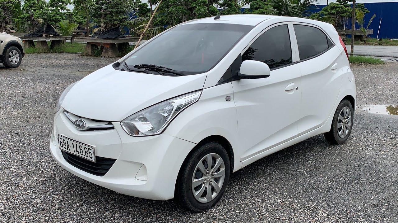 Hyundai Eon Variants Price Performance and Specifications