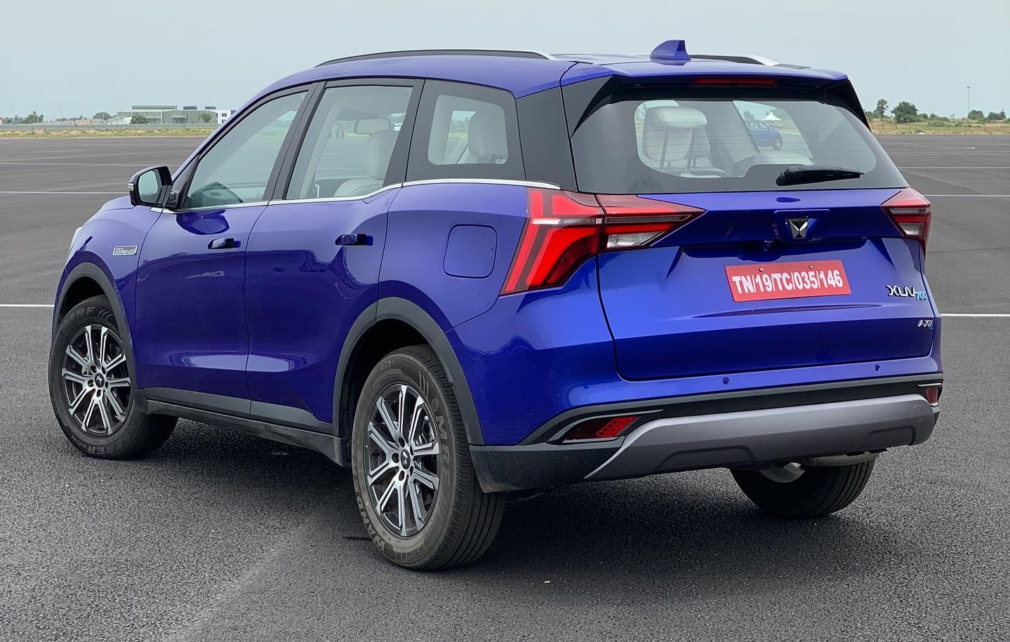 Mahindra Xuv700 - Xe Ấn Độ Giá Chưa Tới 400 Triệu, 'Thách Đấu' Kia Seltos