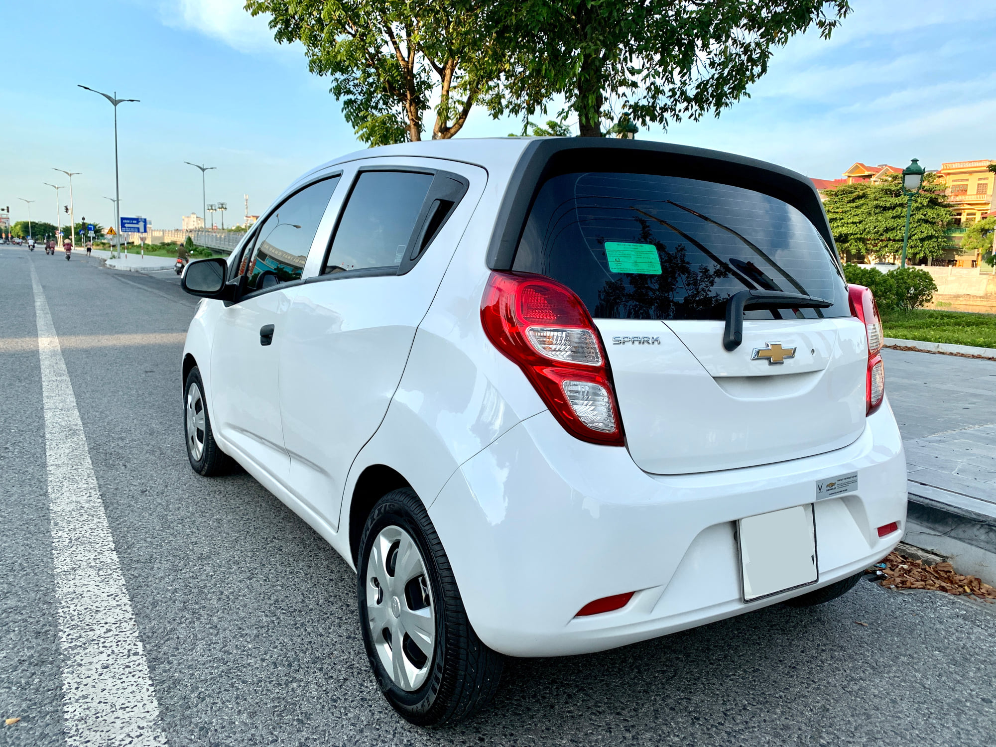 Chevrolet Spark 2018 - Xe Cỡ Nhỏ Cho Người Thích Số Sàn