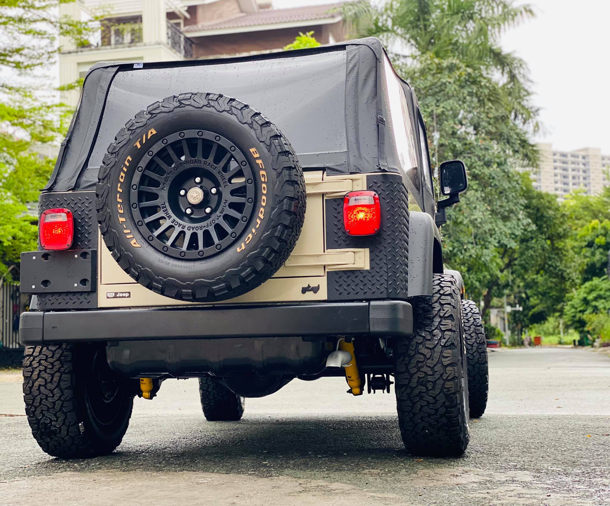 Jeep Wrangler TJ 2004 - SUV hiếm gặp tại Việt Nam Jeep Wrangler TJ 2004 - SUV hiếm gặp tại Việt Nam