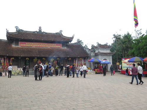 Đền Trần Thái Bình, nơi xuất hiện 12 văn bia dựng “chui” - Ảnh: Hoàng Long