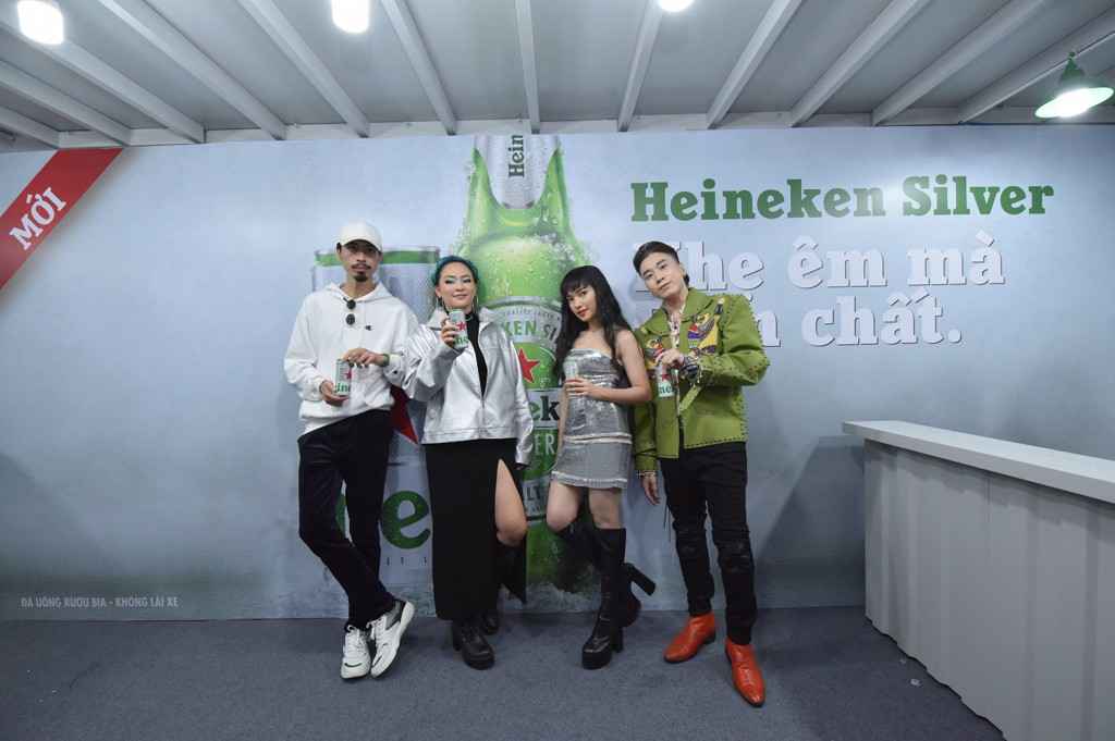 Với hương vị nhẹ êm mà đậm chất, Heineken Silver trở thành một thức uống sảng khoái, phù hợp để người trẻ tận hưởng trong mọi cuộc vui