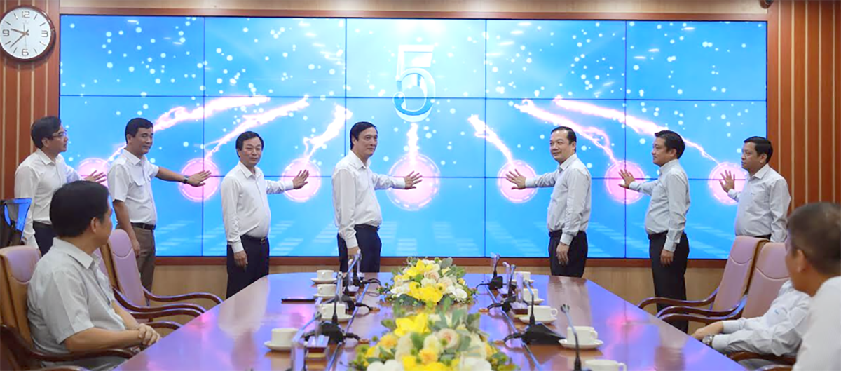 VNPT phối hợp tỉnh Phú Thọ khai trương hệ thống IOC 