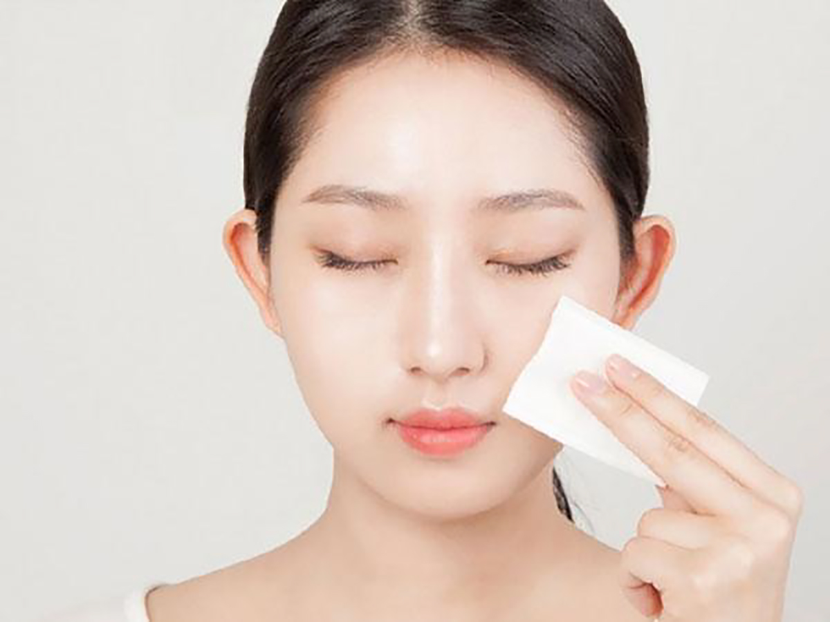 Tẩy da chết là bước chăm sóc da vô cùng quan trọng