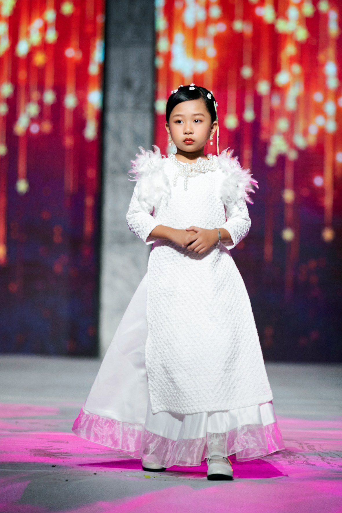 Áo dài trẻ em cách tân đẹp đón xuân 2020 | Quyên Nguyễn Bridal