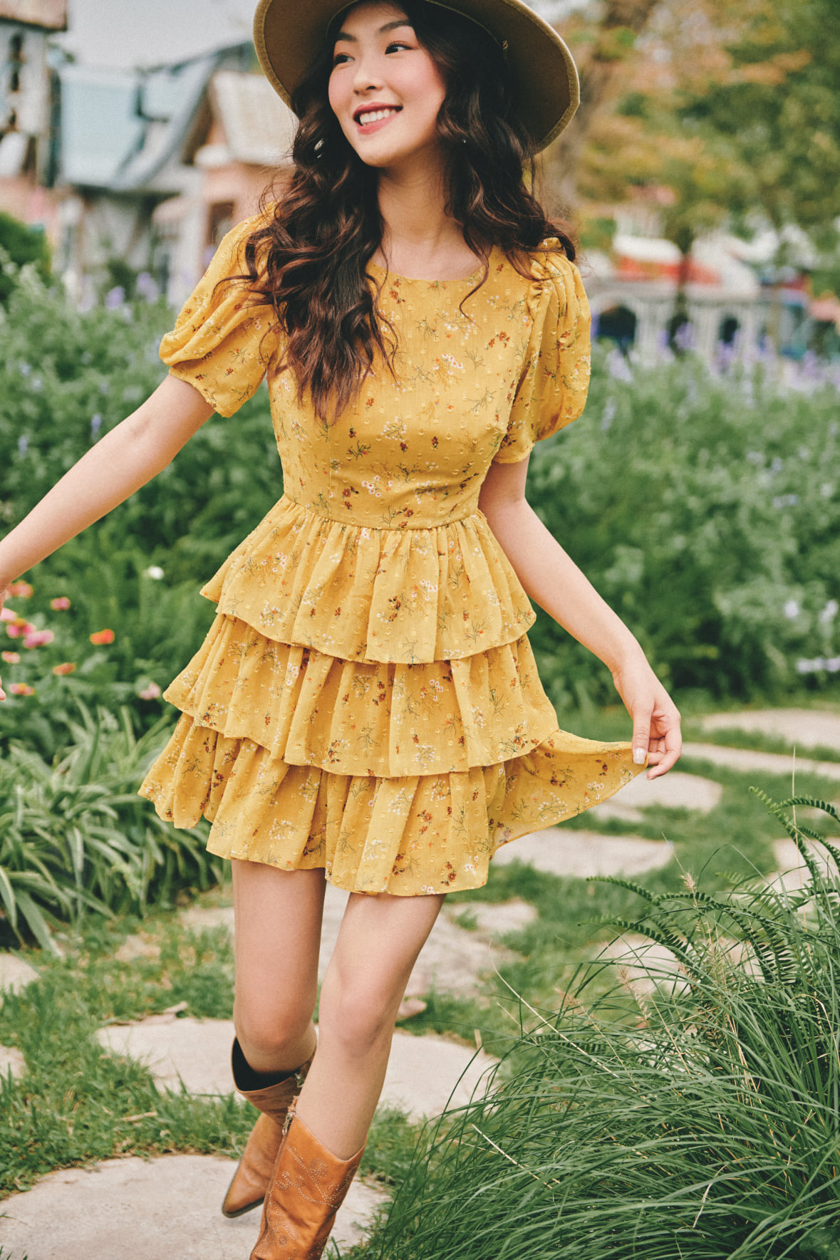 Trang Gấu - Váy boho chất thô mềm mát. Màu vàng vintage,... | Facebook