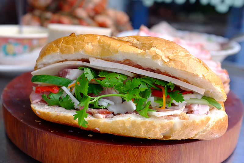 Cách Làm Món Bánh mì Việt Nam của Nguyễn Thu Hương  Cookpad