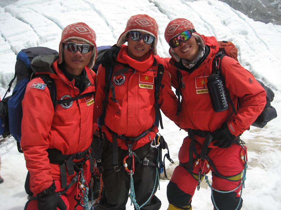 Người Việt Nam đầu tiên leo đỉnh Everest: Cuộc đời từ đó không còn sợ hãi