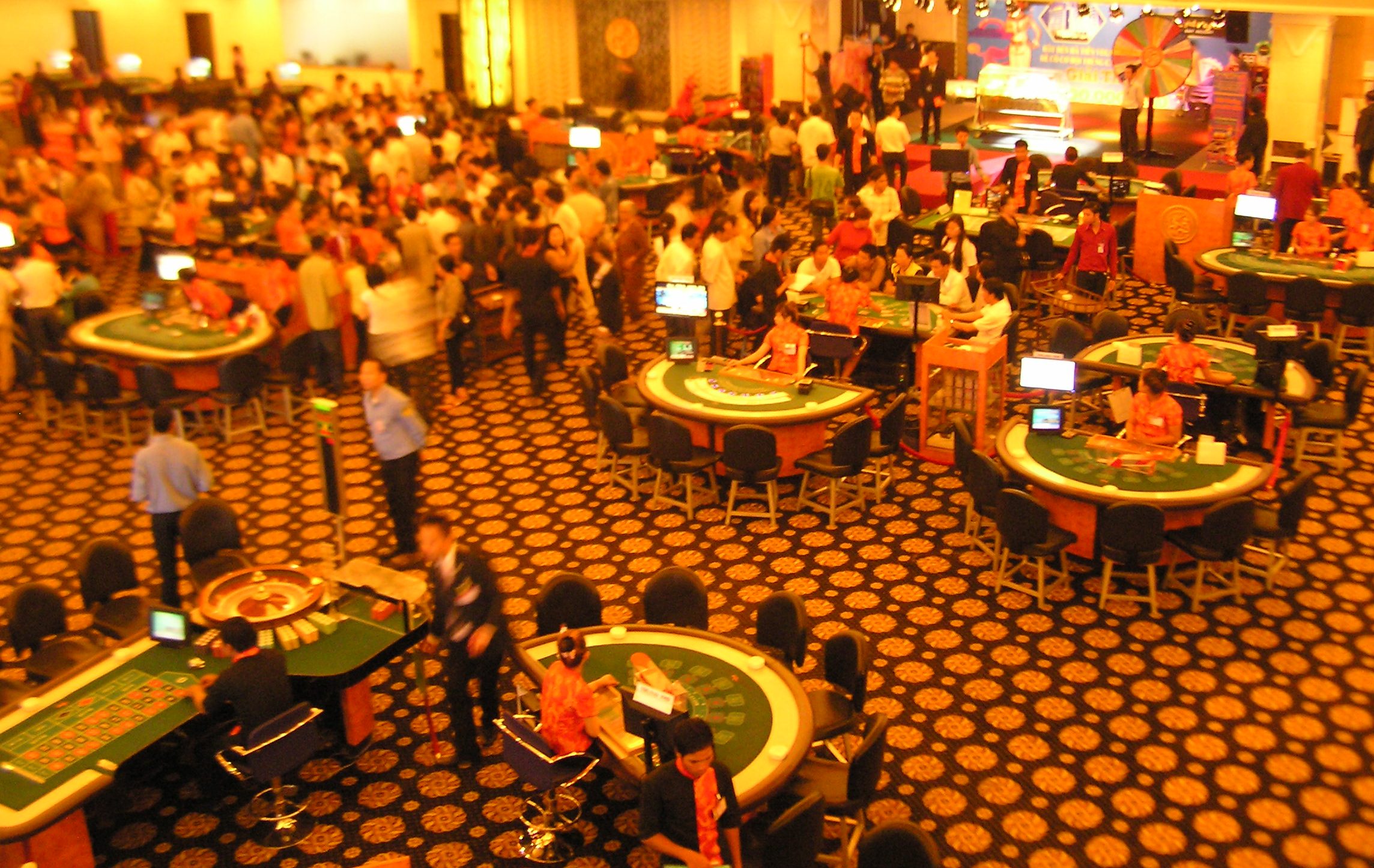 “Nới cửa” cho casino: Tại sao casino ở Việt Nam thua lỗ ?