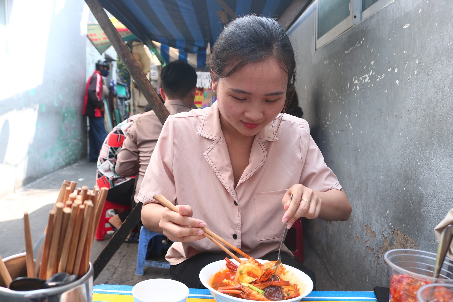 Không lo ‘hôm nay ăn gì’ với quán ăn 7 ngày 7 món níu chân người Sài Gòn