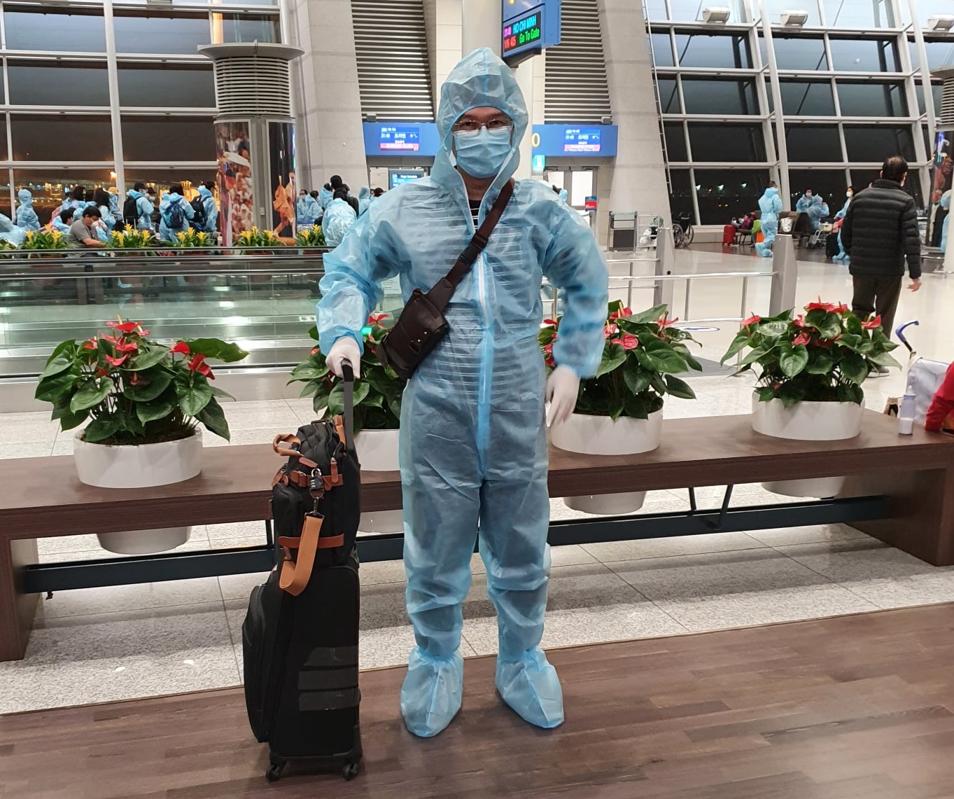 Bác sĩ đầu tiên về Việt Nam với hộ chiếu vắc xin ‘bật mí’ cách hồi phục phổi cho bệnh nhân Covid-19