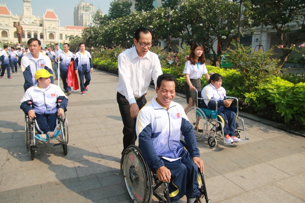 Đoàn thể thao người khuyết tật Việt Nam xuất quân dự ASEAN Para Games