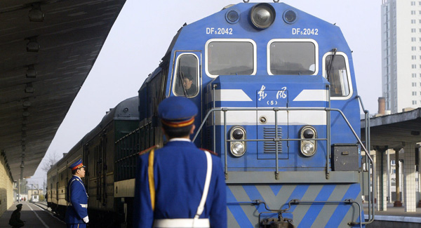Trung Quốc mở tuyến du lịch Triều Tiên bằng xe lửa - ảnh 1