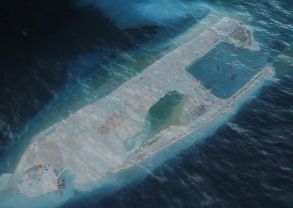 Trung Quốc xây ‘tàu sân bay không chìm’ trên Biển Đông để làm gì ? - ảnh 1