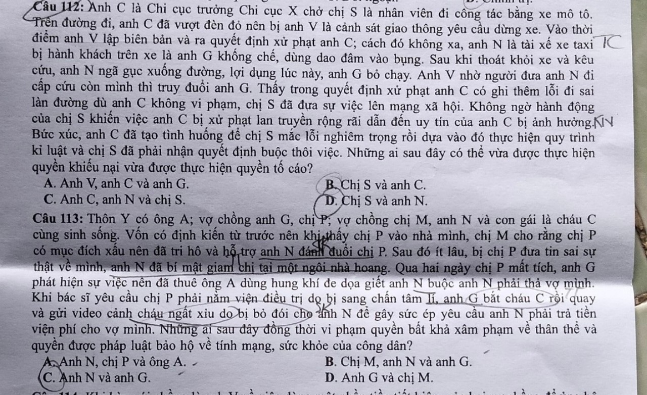 Câu hỏi tình huống giáo dục công dân thi tốt nghiệp phản cảm hay thiếu thực  tế?