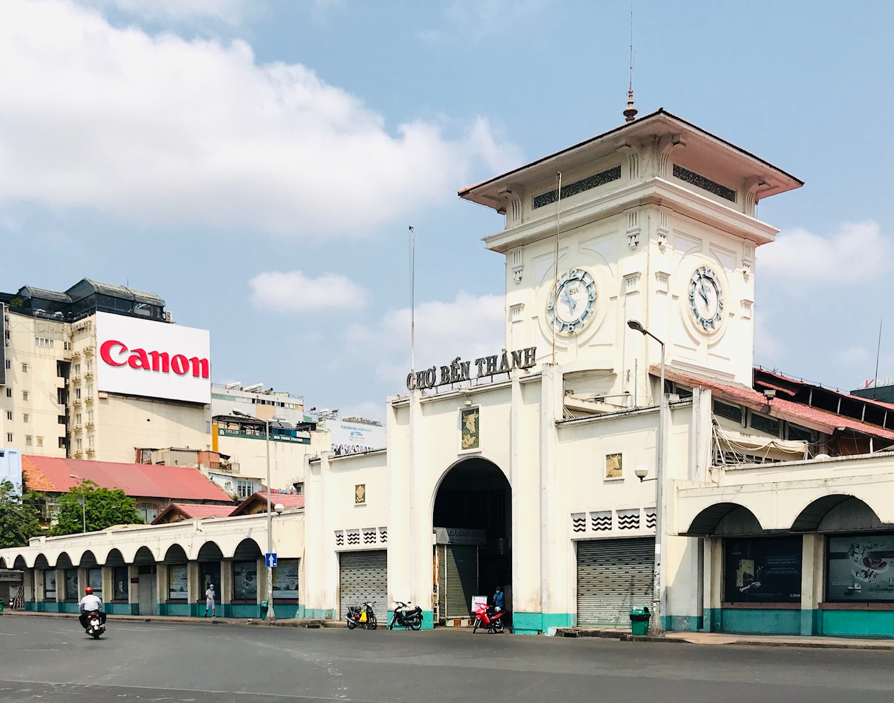 Chợ Bến Thành những ngày lịch sử! Chợ Bến Thành Những Ngày Lịch Sử!