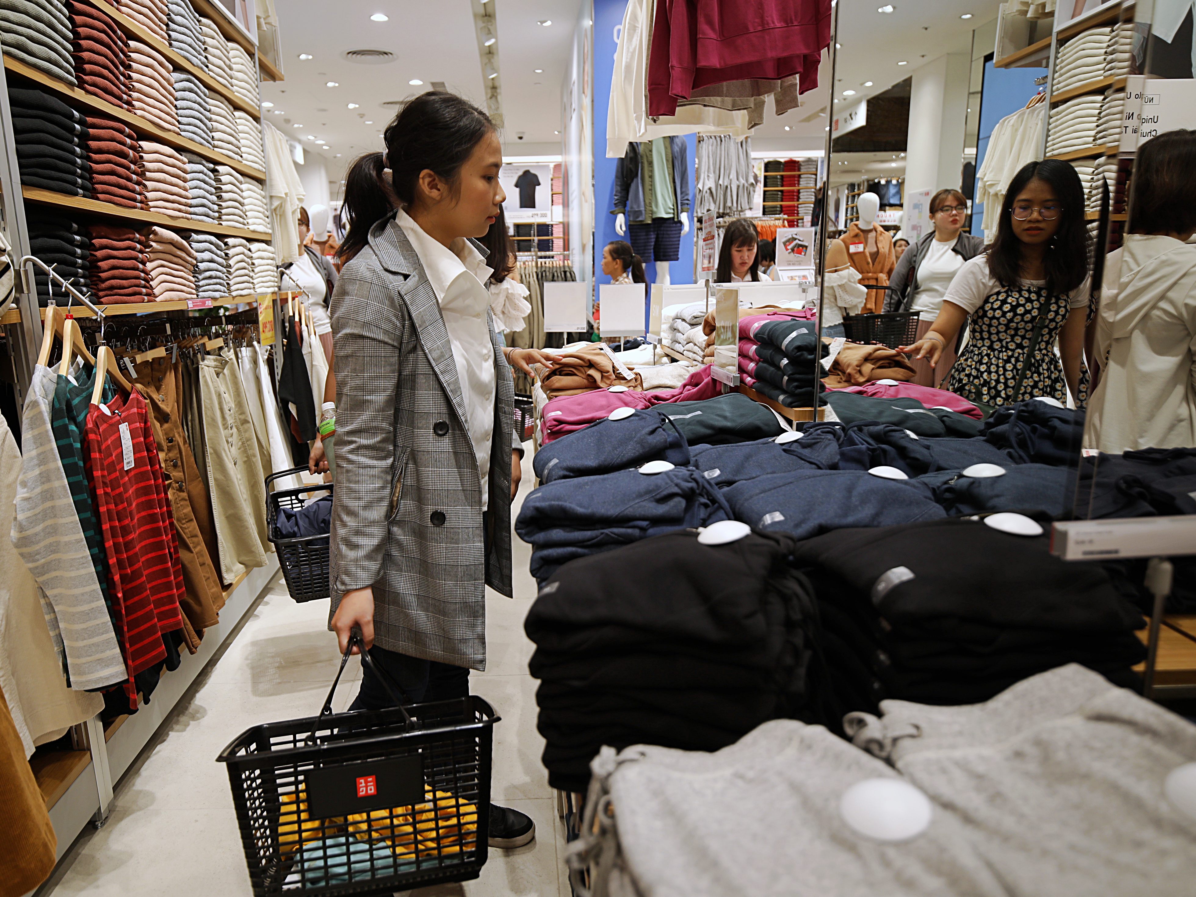 UNIQLO to open first Vietnam store this year