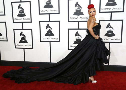 Rực rỡ sắc màu thảm đỏ Grammy 2015 13
