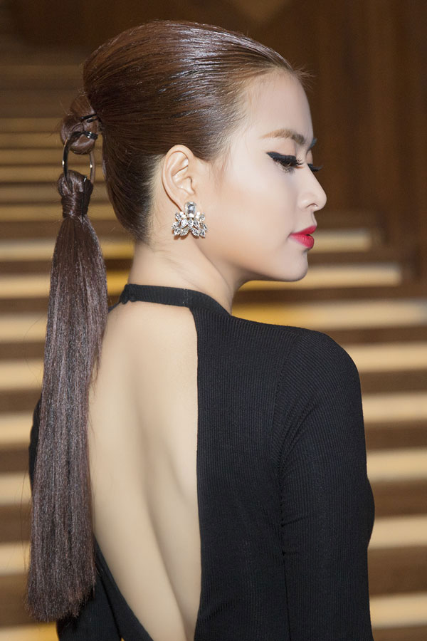 Hoàng Thùy Linh nổi bật giữa dàn sao Việt với kiểu tóc ‘độc, lạ’ 1