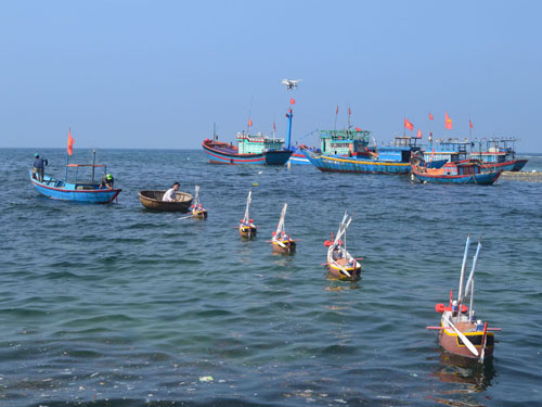 Ngư dân Lý Sơn tổ chức lễ Khao lề thế lính Hoàng Sa 3