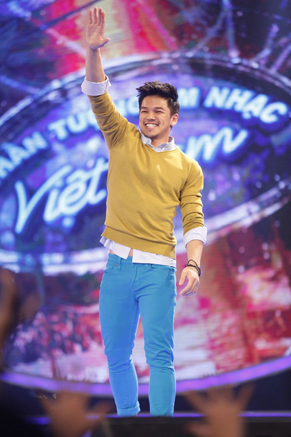 Vietnam Idol: Thu Minh phấn khích ‘ôm bầu’ nhún nhảy theo hotboy Việt kiều 4