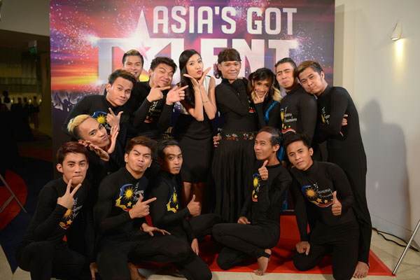 Á khôi Thúy Vân tâm sự trước chung kết Asia's Got Talent từ Singapore 9