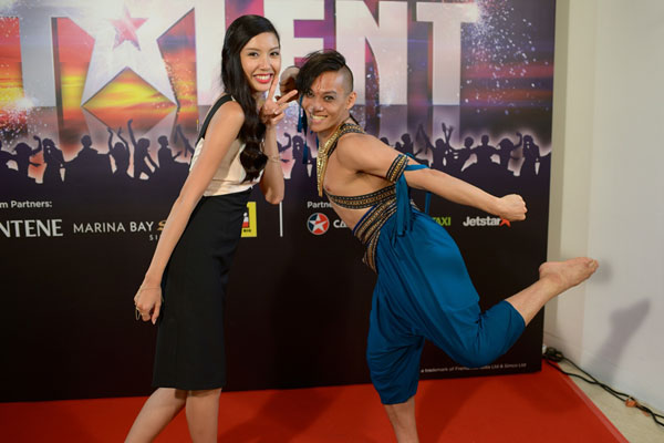 Á khôi Thúy Vân tâm sự trước chung kết Asia's Got Talent từ Singapore 10