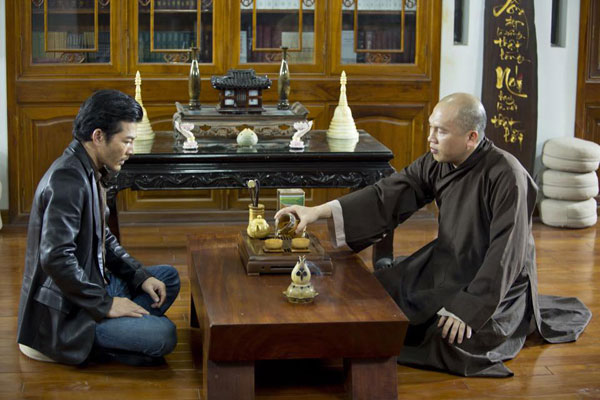 Trần Bảo Sơn gặp sư thầy tìm sự an ủi nơi cửa Phật 4