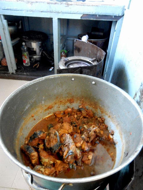 Sống ở nhà giàn 11