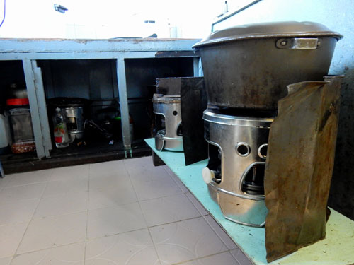 Sống ở nhà giàn 10