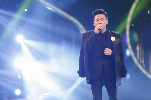 Hành trình lột xác của ‘thầy giáo hot boy’ Bùi Minh Quân ở Vietnam Idol 2015 3
