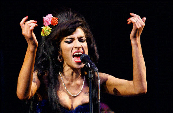 Amy Winehouse và những bí ẩn gây tranh cãi