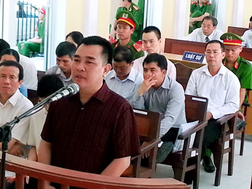 Vụ “đại gia thủy sản” trốn ra nước ngoài: Nguyên Phó giám đốc công ty Phương Nam bị đề nghị 15 – 17 năm tù