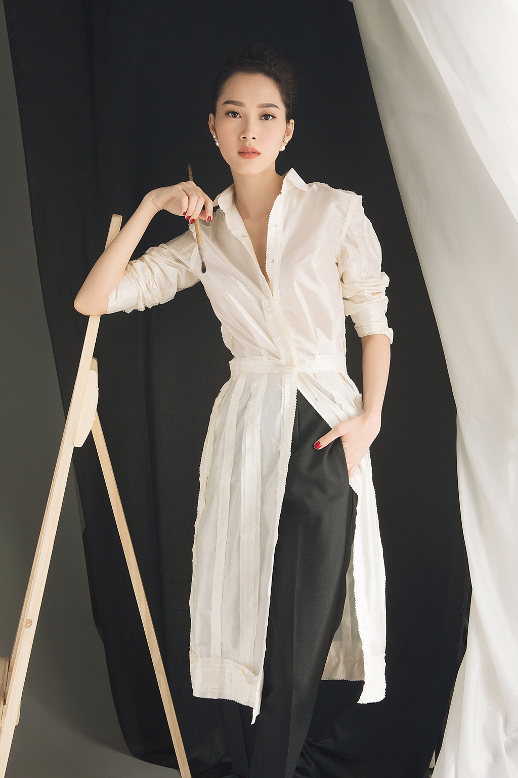 Hoa hậu Thu Thảo đẳng cấp với phong thái sexy, sang trọng 7