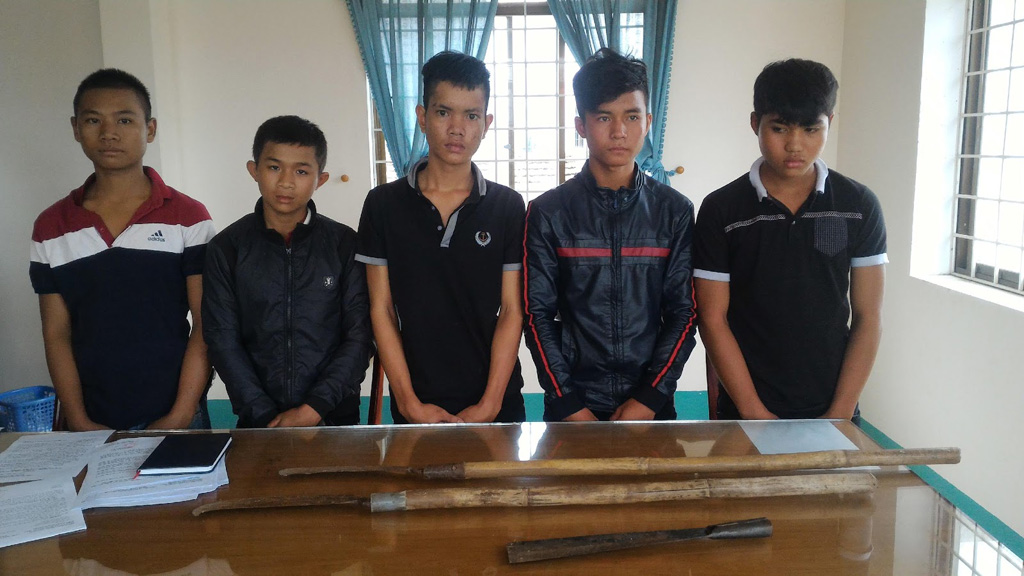Trai làng hẹn nhau quyết đấu - Bài 1: Những gã trai làng manh động 3