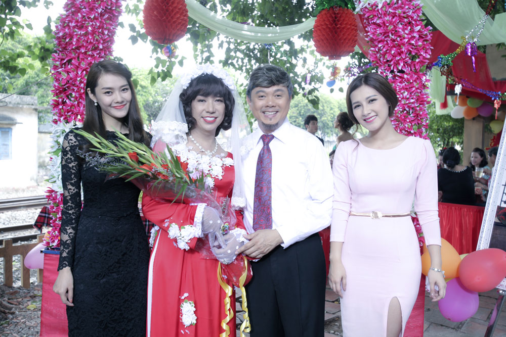 Chí Tài ‘cưới’ Long Nhật trong phim đầu tay của Ưng Hoàng Phúc 8