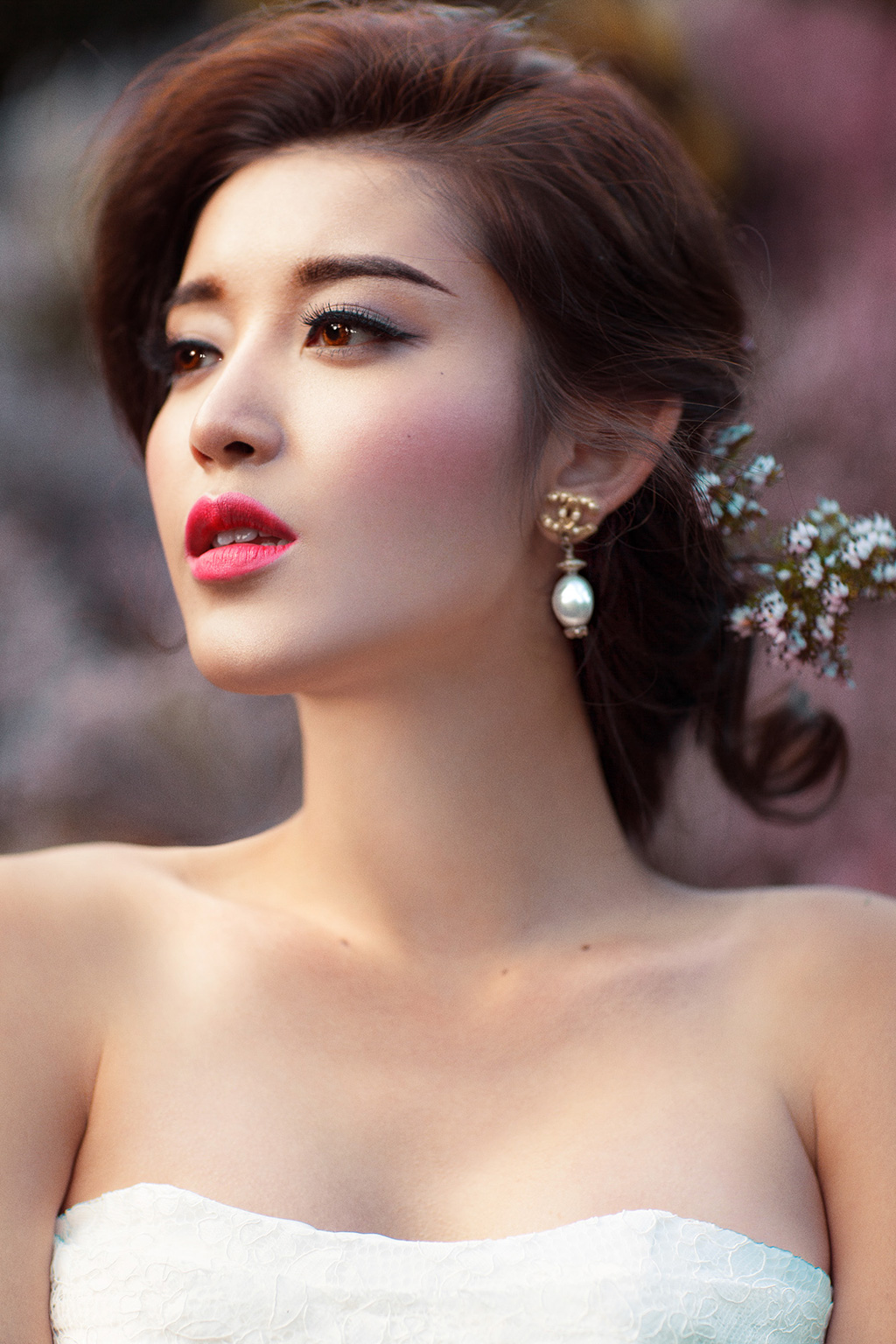 Á hậu Huyền My đẹp 'mê hồn' với váy cưới ở trời Tây 2