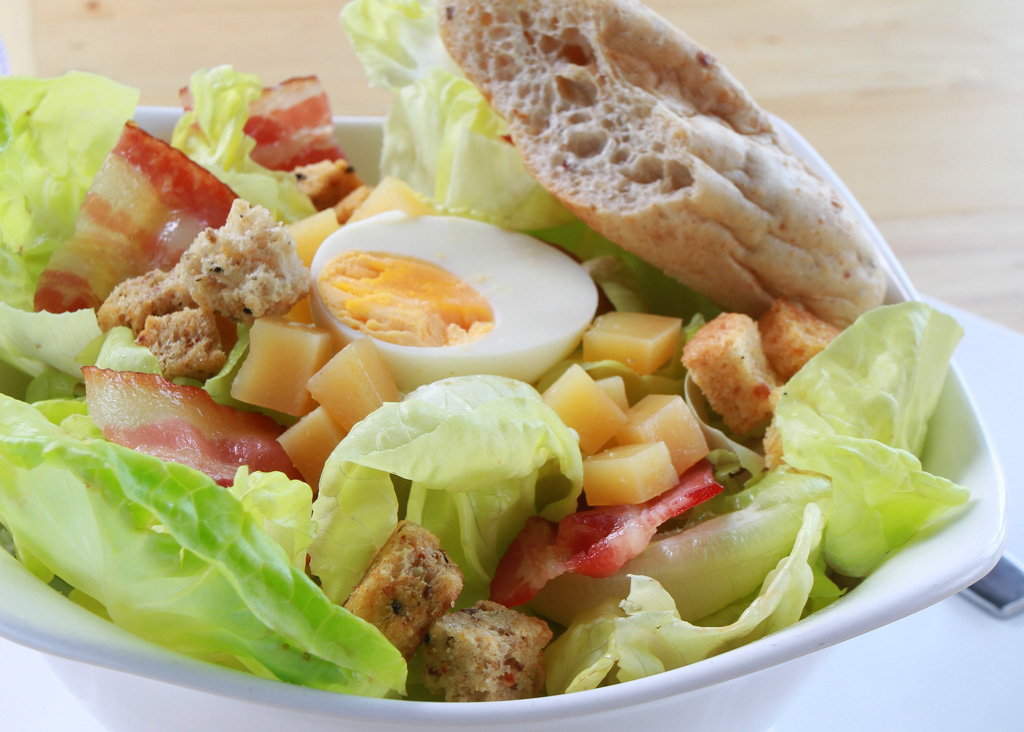 Ai bảo salad không no? 3