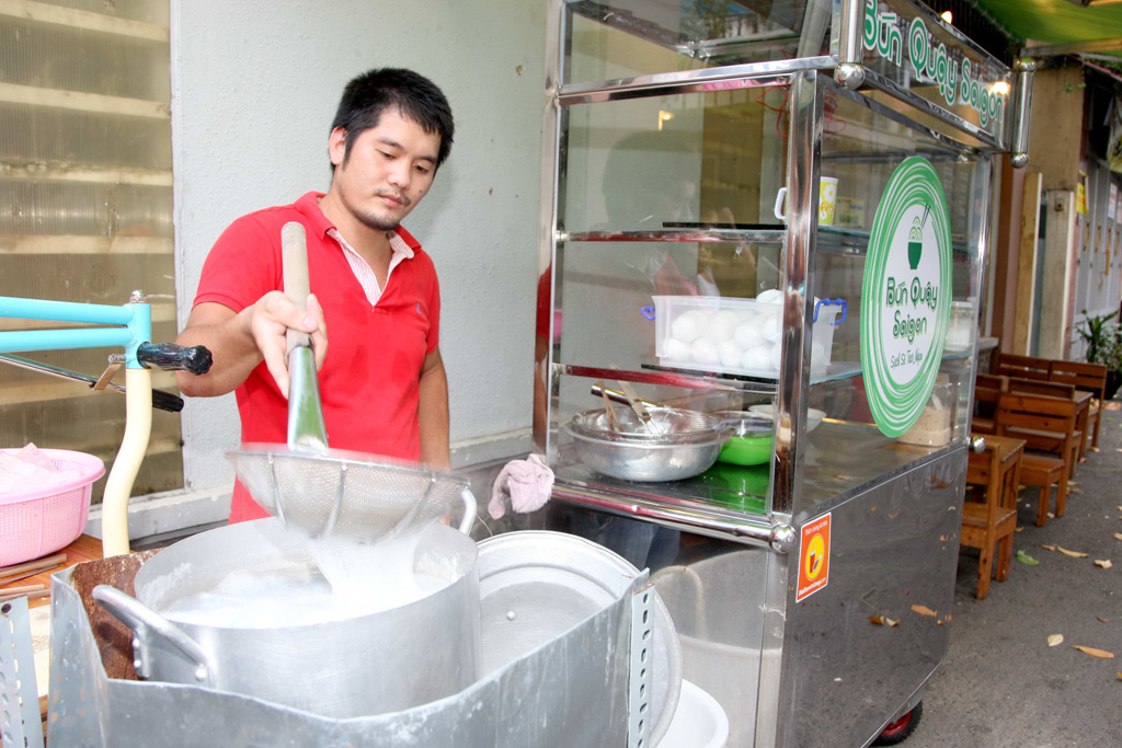 Ăn món quê độc đáo ở Sài Gòn 3
