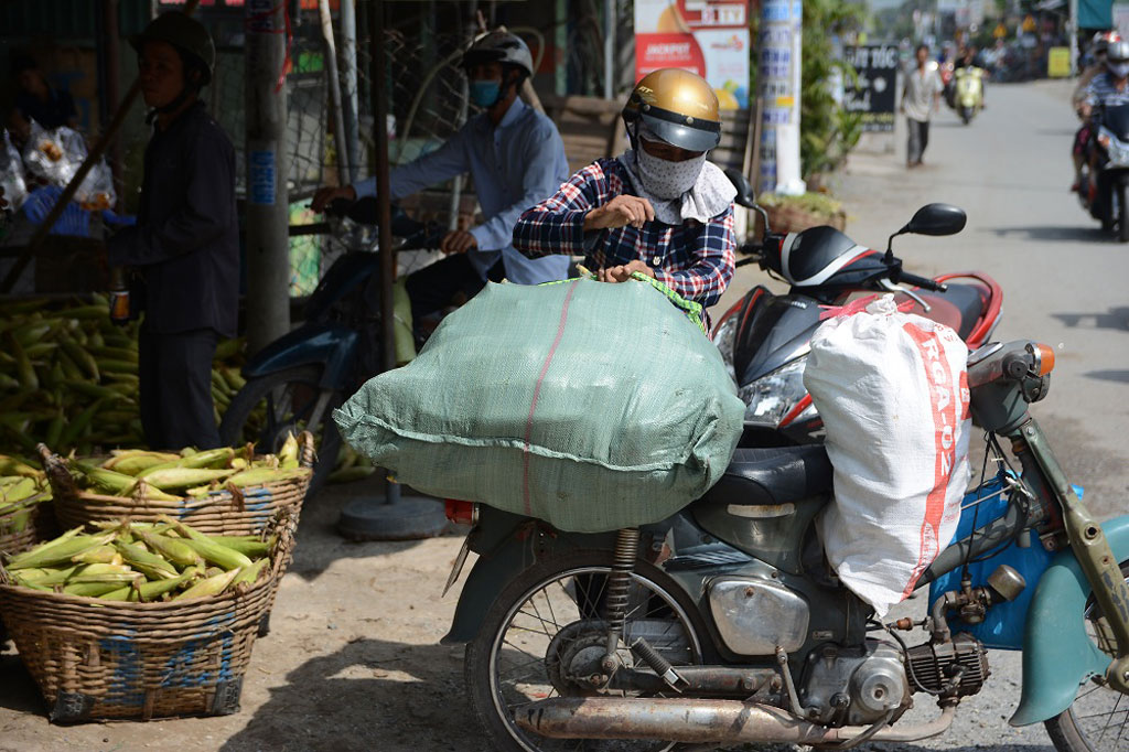 Độc đáo chợ bắp lớn nhất Sài Gòn 6